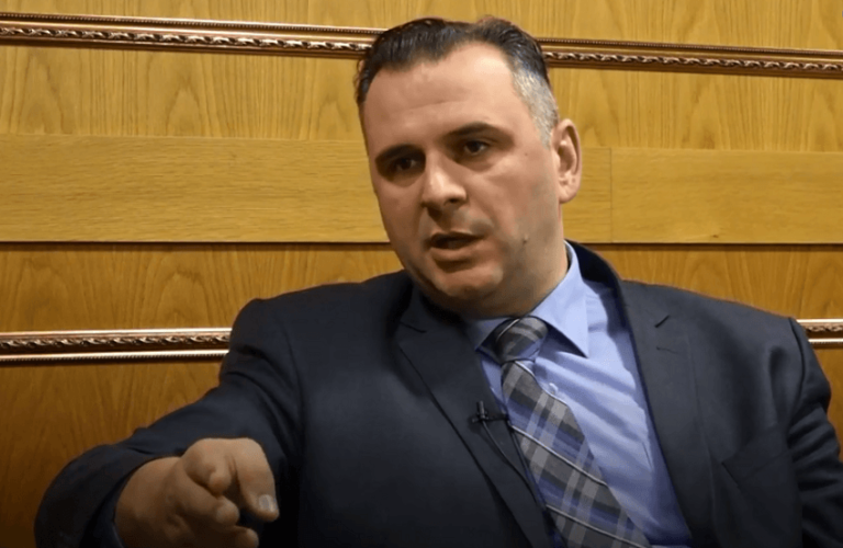 Bajqinovci: Shumë mërgimtarë më janë ankuar nga bezdisjet e “Call Center” nga Kosova