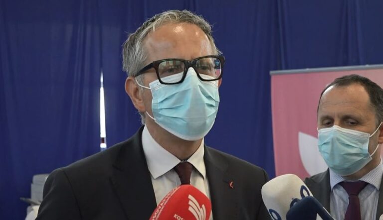 Vitia: Vaksina është e sigurt, ftoj të regjistrohen qytetarët për vaksinim kundër COVID-19