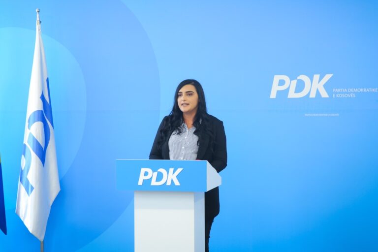 Rinia e PDK-së akuzon tri qeveritë e fundit për punë joadekuate në arsim