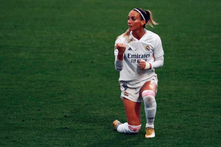 Kosovare Asllani shpallet futbollistja më e mirë për muajin prill