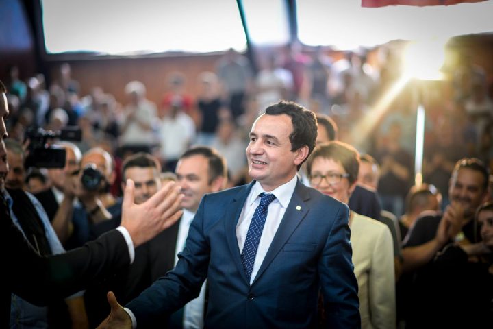 Ish-këshilltari i Thaçit: Kurti në Opozitë ishte skifter, në Qeveri u shndërrua në pulë