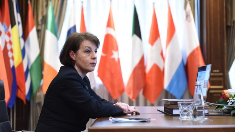 Gërvalla: 50% e ambasadorëve do të jenë diplomatë karriere