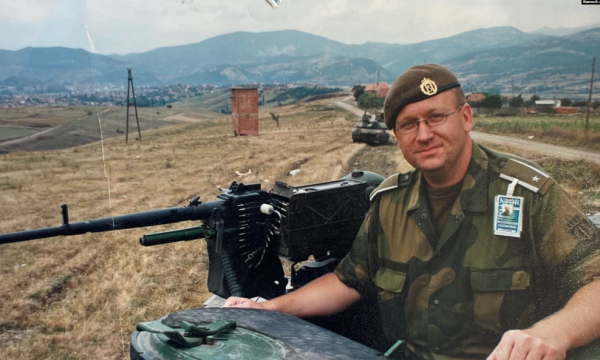 Paqeruajtësi norvegjez që mban lidhje të forta me Kosovën