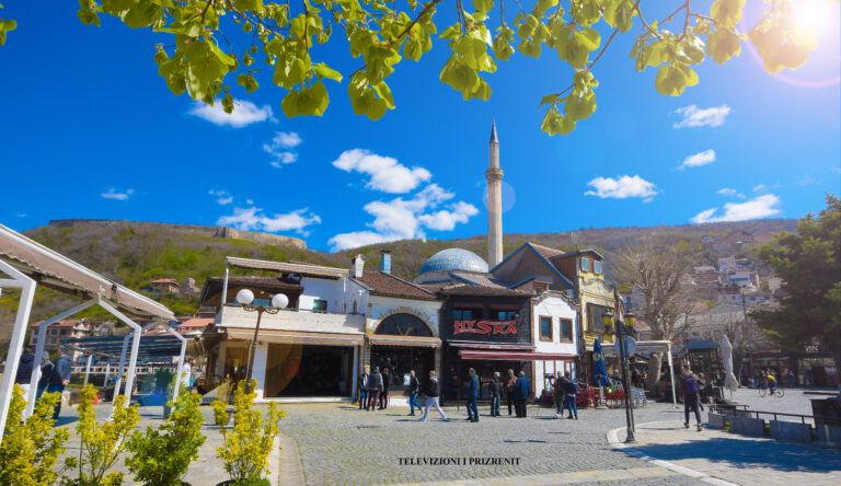 IKSHPK apelon që të moshuarit mos të dalin nga ora 10:00 deri në 17:00