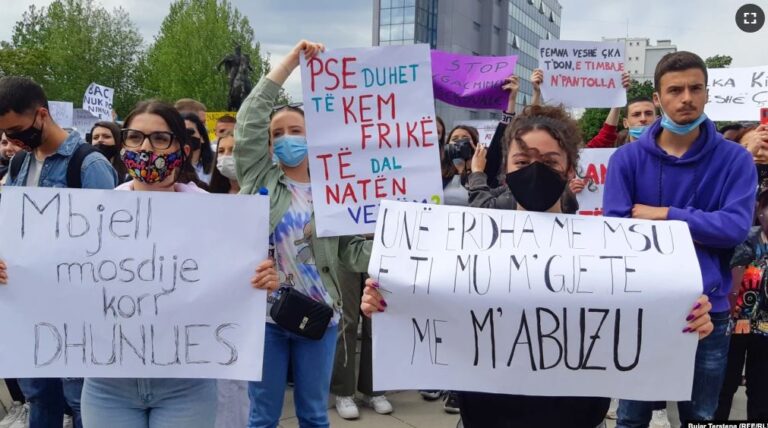 A mundet regjistri i abuzuesve ta ndalë dhunën seksuale?