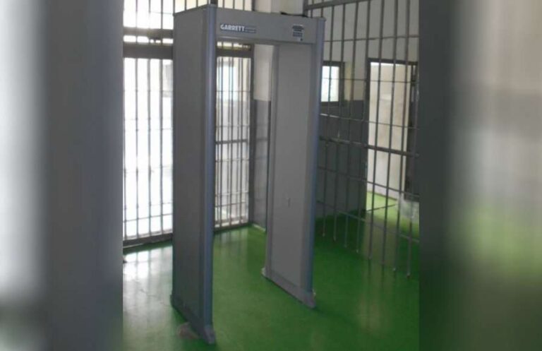 Ambasada e ShBA-ve i dhuron Shërbimit Korrektes 49 detektorë statik