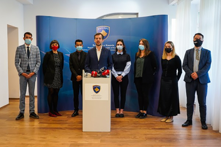 Çeku shpalos prioritetet e MKRS-së