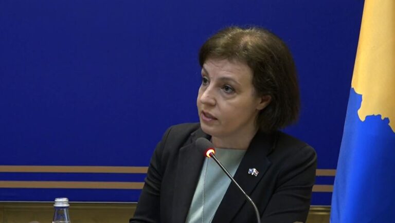 Apeli i ministres Gërvalla për mërgimtarët që dëshirojnë të vijnë në Kosovë