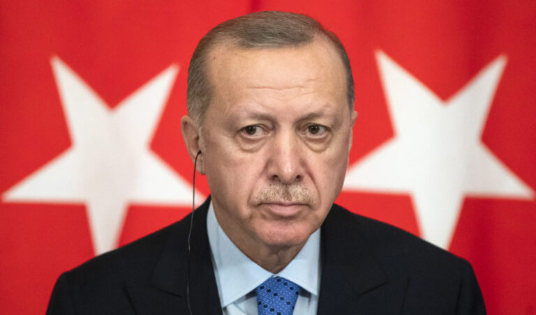 “Turqia nuk do të heshtë”- Erdogan paralajmëron Izraelin pas luftimeve në Rripin e Gazës