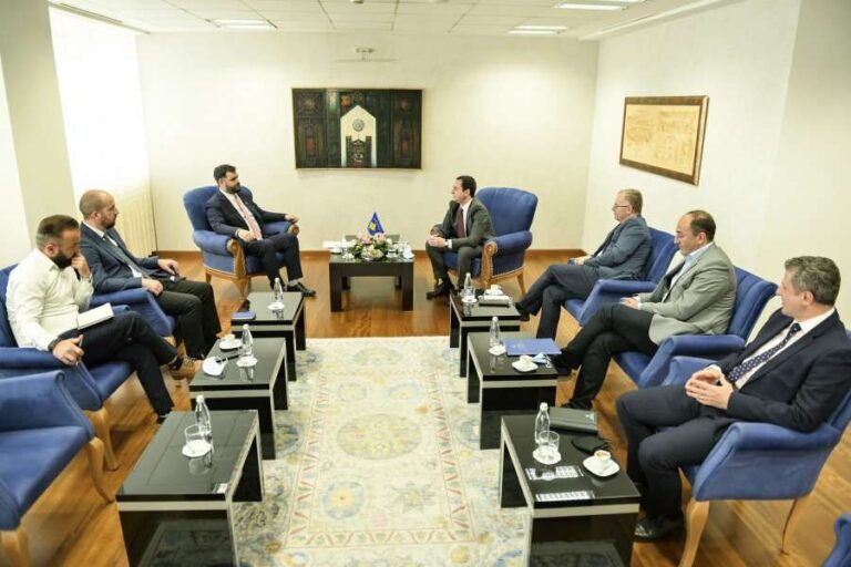 Kurti për pasivizimin e adresave në Luginë: Kjo fushatë duhet të ndërpritet