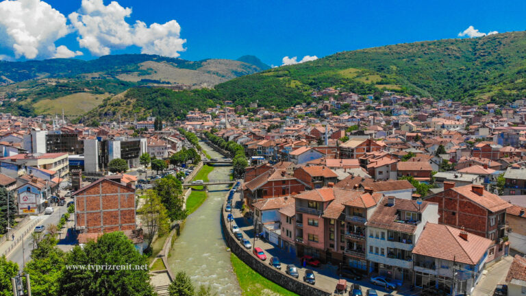 Vapë edhe sot, prej nesër priten rrebeshe me bubullima