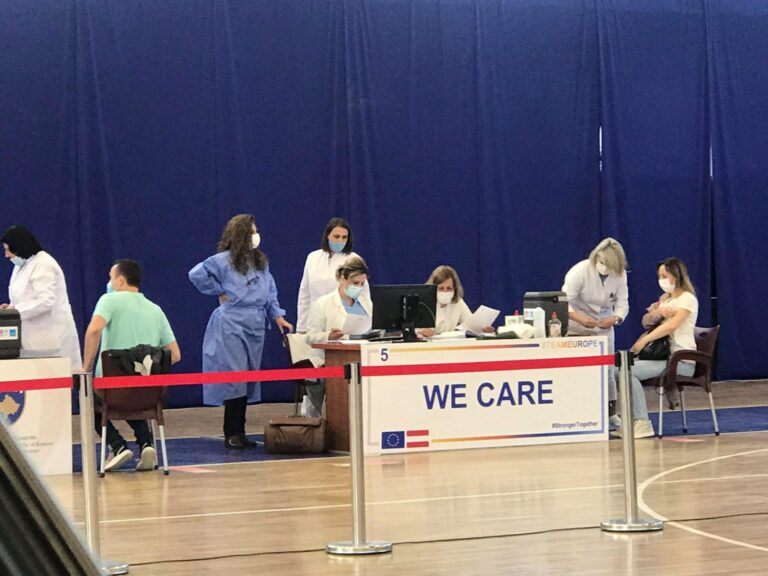 MSh del me njoftim rreth procesit të vaksinimit