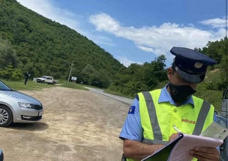 1 mijë e 148 drejtues të automjeteve u gjobitën brenda 24 orëve