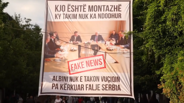 “Kjo s’ka ndodhur, është montazhë” – PSD realizon aksion për takimin e Kurtit me Vuçiqin