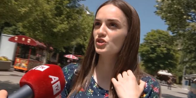 A do të jetonin me vjehrrën, befasojnë me përgjigje vajzat e reja (Video)