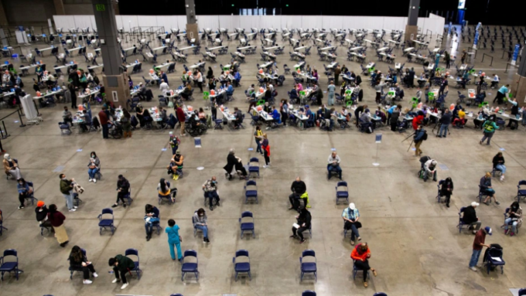 Thirrje grupit G7: Shpërndaji vaksinat