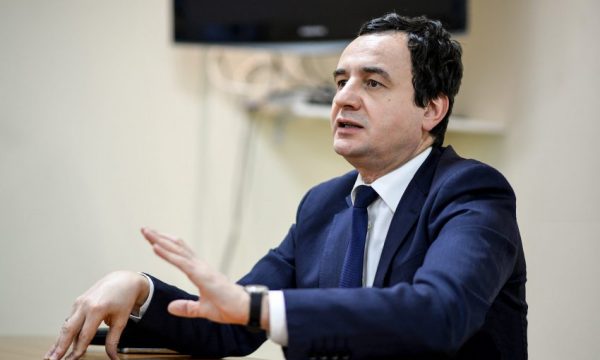 Albin Kurti: S’morëm premtim nga Franca për heqjen e vizave