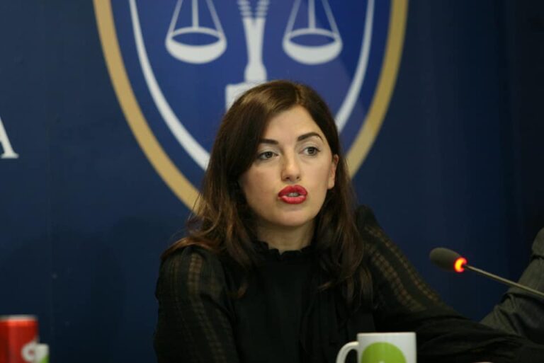 Haxhiu pas vrasjes së 18 vjeçares në Ferizaj: Dhuna duhet të dënohet ashpër