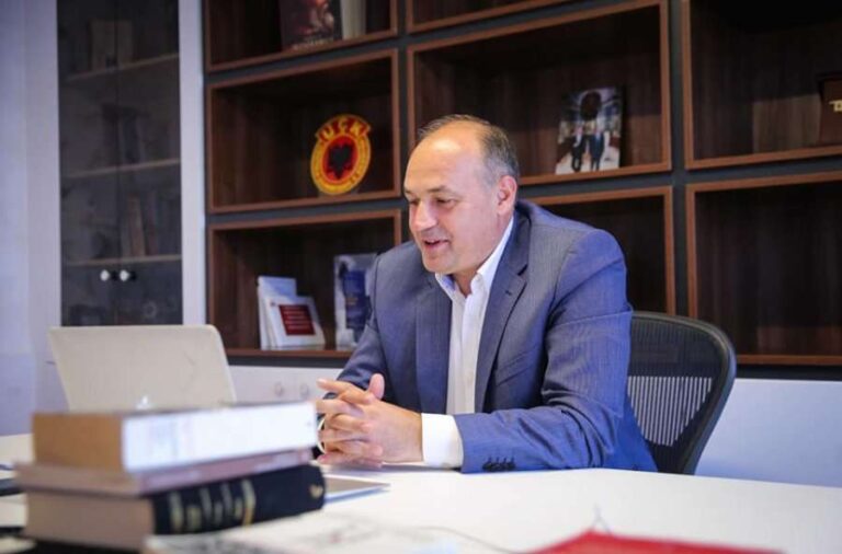 Hoxhaj sheh dy rreziqe nga dialogu, i druhet “paaftësisë” së Qeverisë së Kosovës