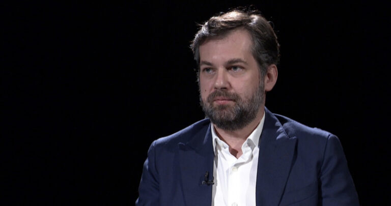 Përplasje në Twitter mes ministrit të Kosovës dhe Serbisë