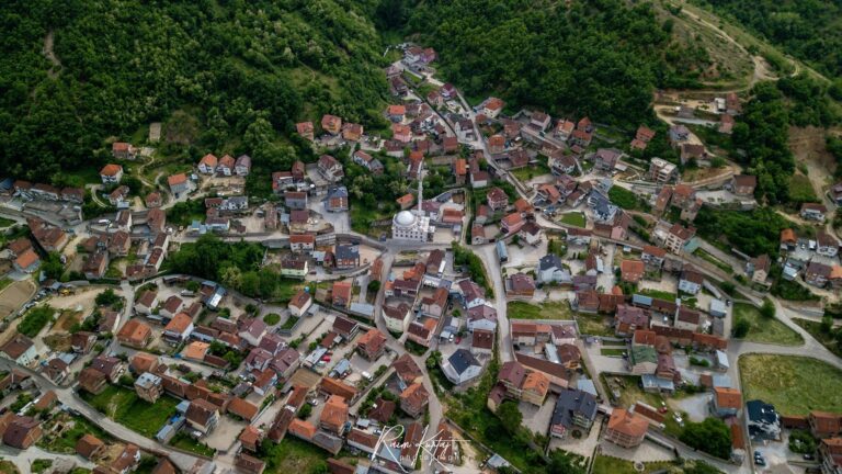Vjedhje e rëndë në Hoçë të Qytetit në Prizren, vidhen stoli ari dhe para të gatshme në vlerë 10 mijë euro