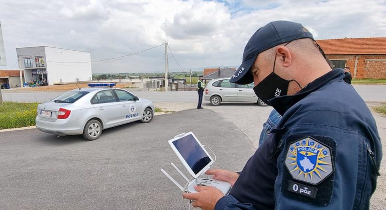 Kontrolli me dron, konfiskohen 12 patentë shoferë në Gjakovë