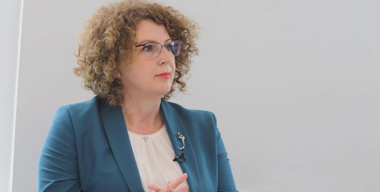 Rozeta Hajdari: Reciprociteti me Serbinë është duke ndodhur