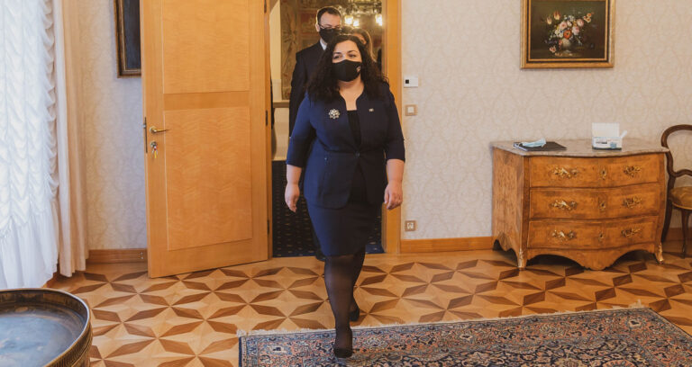 Presidentja Osmani të martën vizitë zyrtare në Austri, pritet të diskutohet procesi i liberalizimit