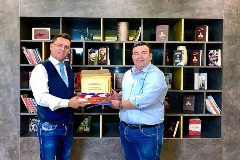 Agim Ramadani, simbol i lirisë së Kosovës, nderohet në Washington, DC, në përvjetorin e 22-të të Ditës së Çlirimit të Kosovës