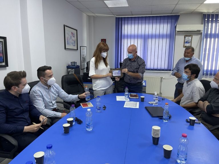 Ambasadorja dhe zyrtarë të MPJ- së së Luksemburgut, vizituan Spitalin e Prizrenit