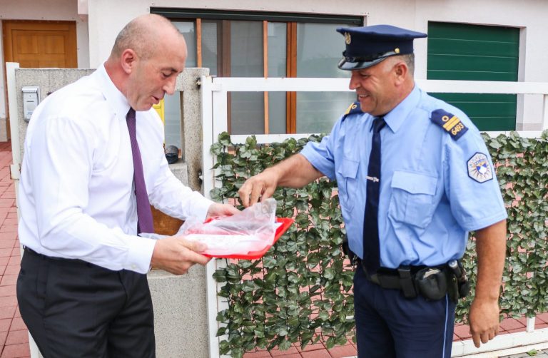 Haradinaj uron Kurban Bajramin: Ne besojmë, andaj e vlerësojmë sakrificën