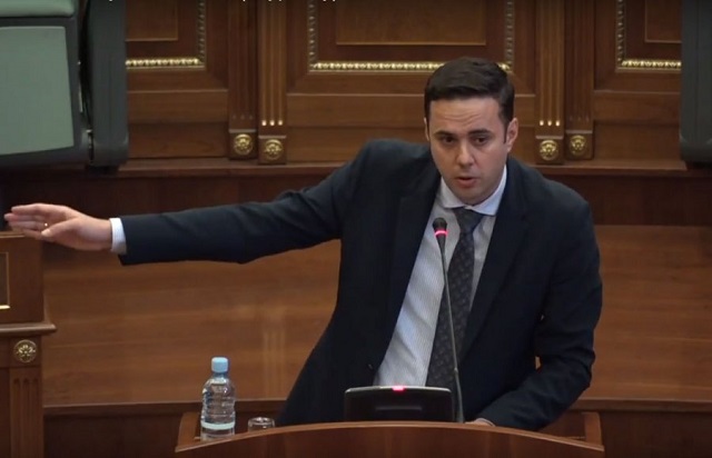 Abdixhiku: Mirënjohje delegatëve të Kuvendit të 2 korrikut për guximin në atë kohë