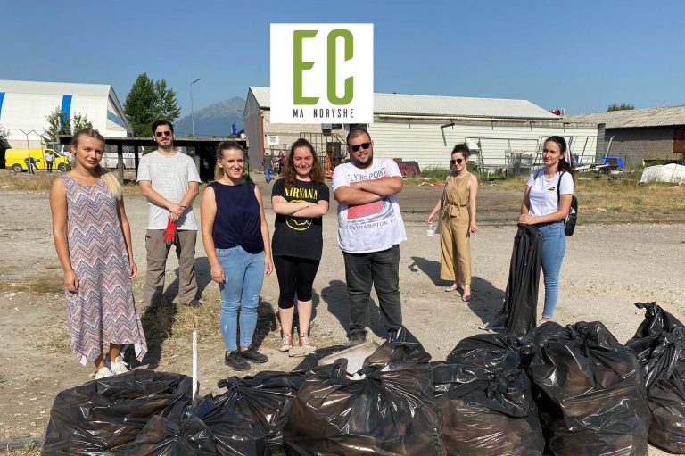 Ec ma ndryshe realizon një aksion pastrimi tek stacioni i trenit në Komunën e Prizrenit