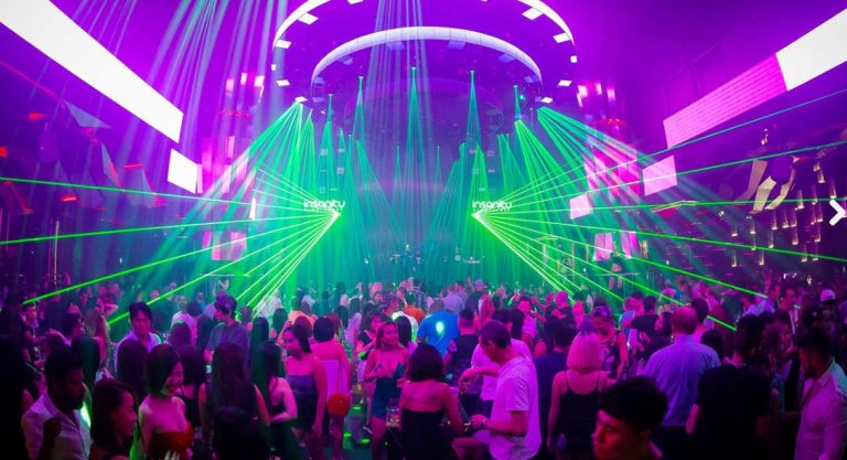 Këngëtarët dhe klubet e natës organizojnë protestë ndaj Qeverisë