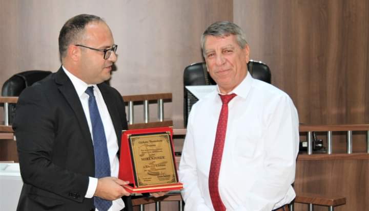 Pensionohet gjyqtari Xhemil Elshani