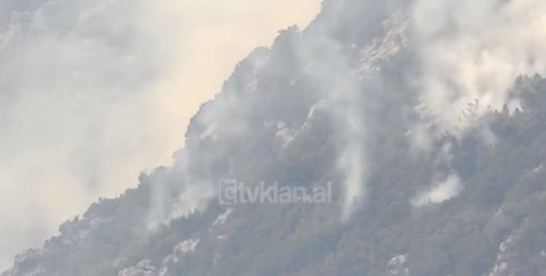 Vijon beteja me flakët në veri të Shqipërisë