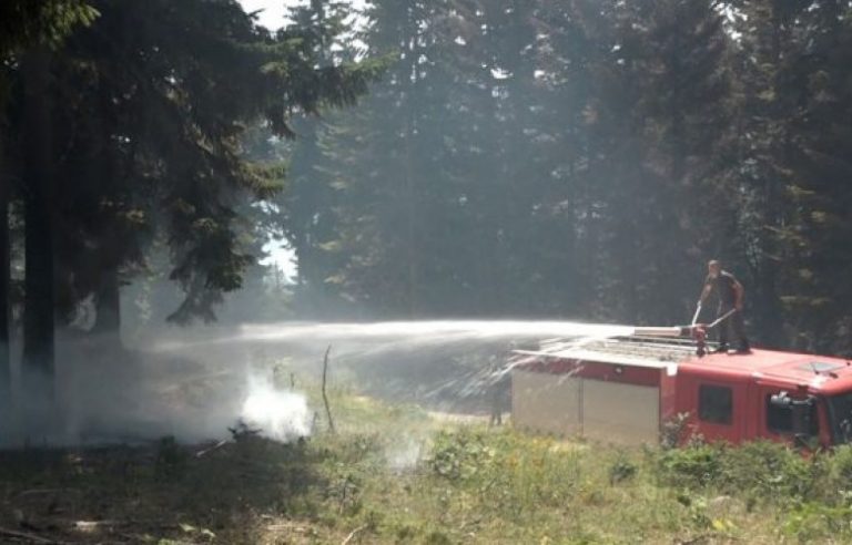 FSK me 100 pjesëtarë në terren në operacionet për fikjen e zjarrit