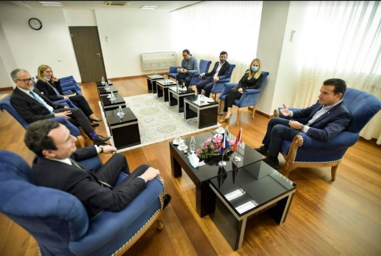 Kurti dhe Vitia takohen me Veliajn, diskutojnë për pandeminë