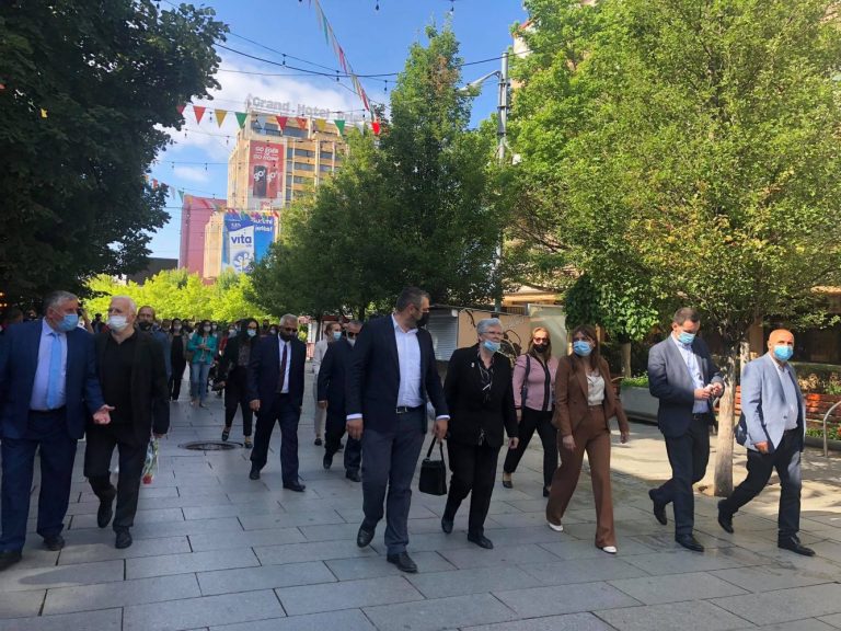 Marshohet në nderim të personave të zhdukur në Ditën ndërkombëtare të tyre