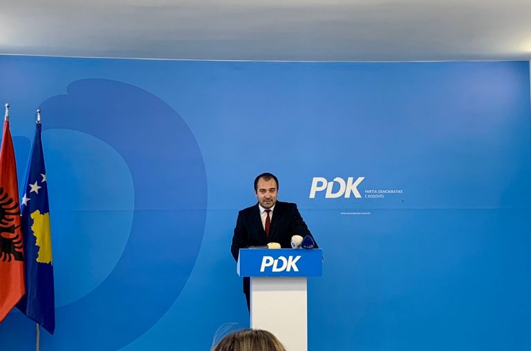 PDK: Ministria e Arsimit po e dështon edhe një vit të ri shkollor për shkak të keqmenaxhimit me pandeminë