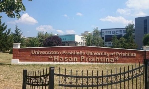 Rreth 8 mijë maturantë aplikojnë në UP, mjekësia më e preferuara