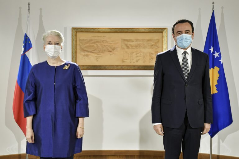 Kurti priti në takim ambasadoren e sapoemëruar të Sllovenisë në Kosovë, diskutojnë për bashkëpunimin ndërmjet dy shteteve