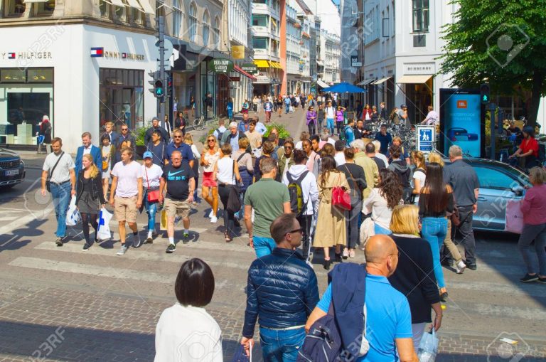 Edhe Danimarka shfuqizon të gjitha masat anti-COVID