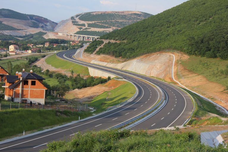 Arrestohet i dyshuari i dytë për kontrabandimin e 6 emigrantëve në Vërmicë