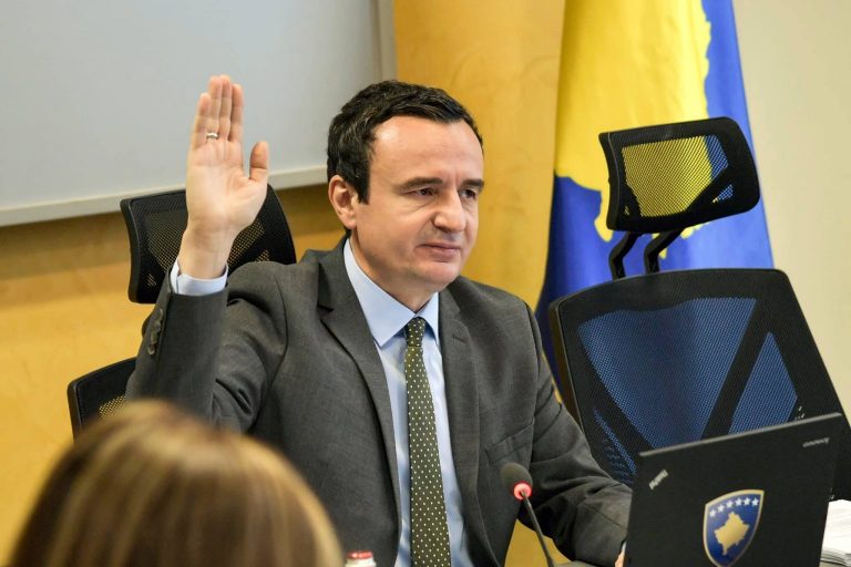 Kryeministri Kurti thotë se për gjashtë muaj Kosova pati rritje ekonomike