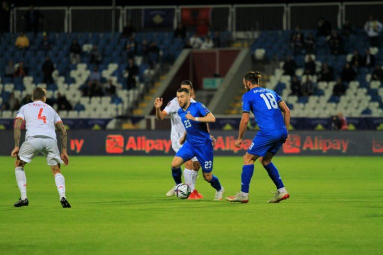 Kosova mposhtet nga Spanja në “Fadil Vokrri”