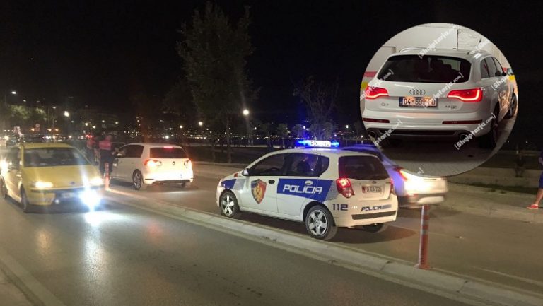 Prizrenasi thotë se persona të armatosur ia grabitën veturën “Audi Q7” në Shqipëri