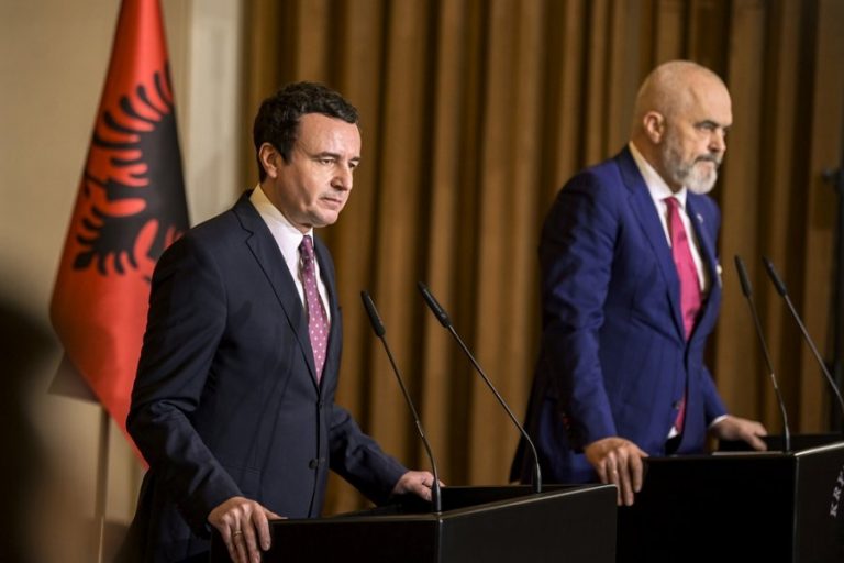 Rama pranon ftesën e Kurtit për vizitë në Kosovë
