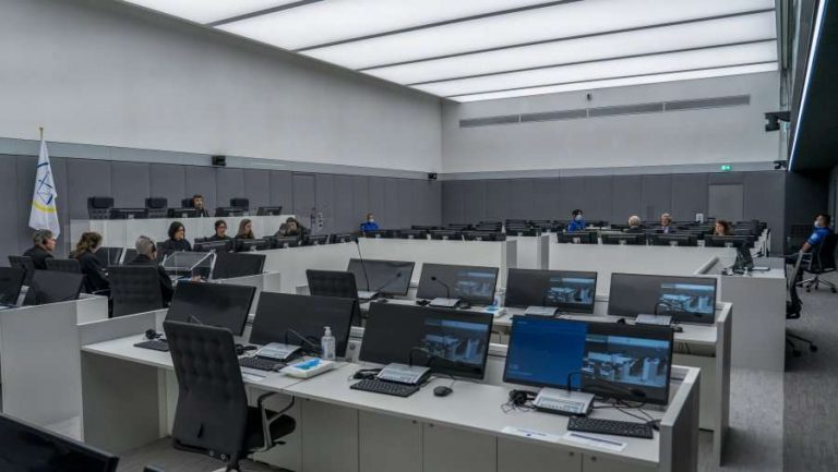 Të paraburgosurit në Hagë ankohen për problemet me vizita, ushqim e orar të shkurtër të shëtitjes