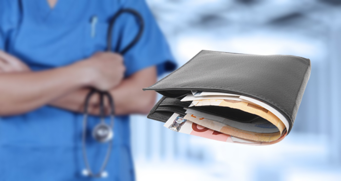 GJEST PËR RESPEKT: Infermierja prizrenase dorëzon në polici të hollat e gjetura